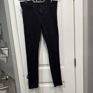 Black Skinny Jeans